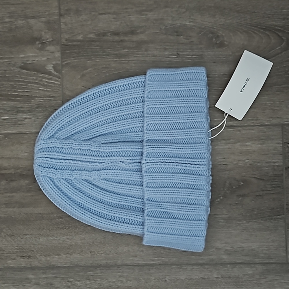 Vince merino wool and cashmere beanie light blue